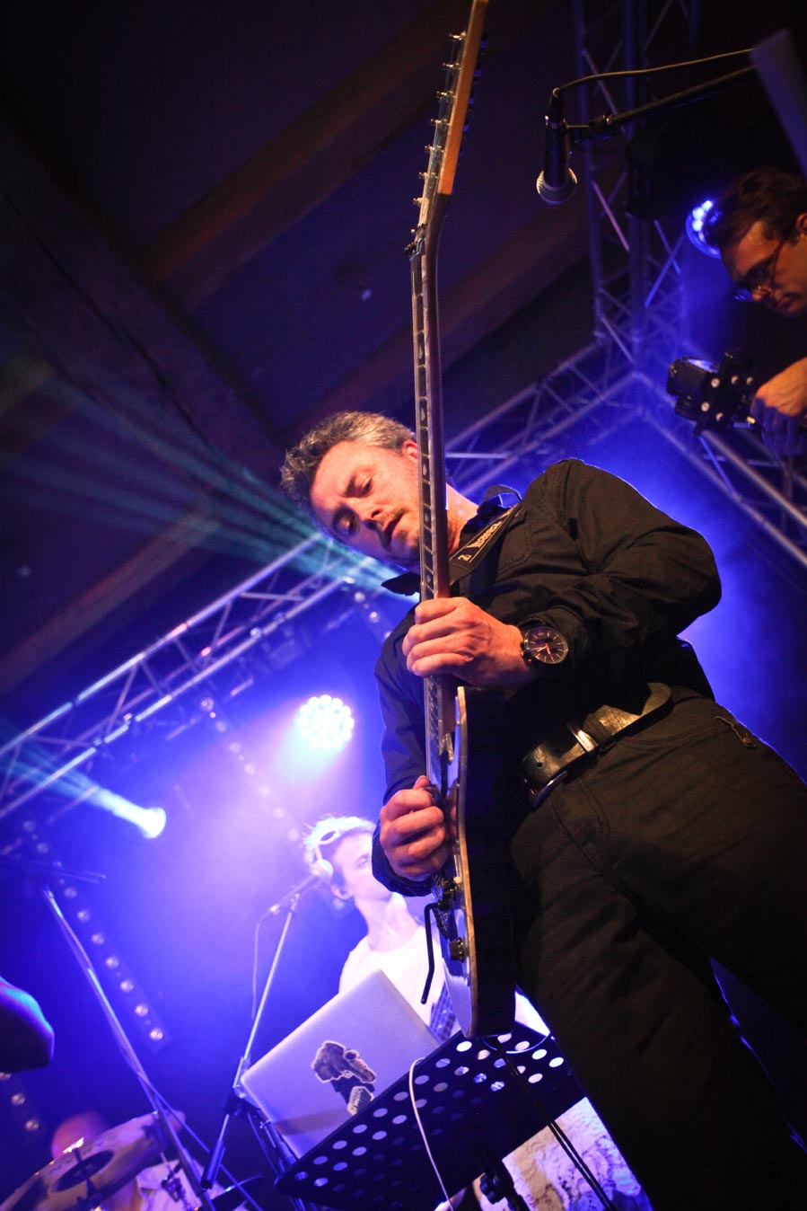 Guitariste en concert privé