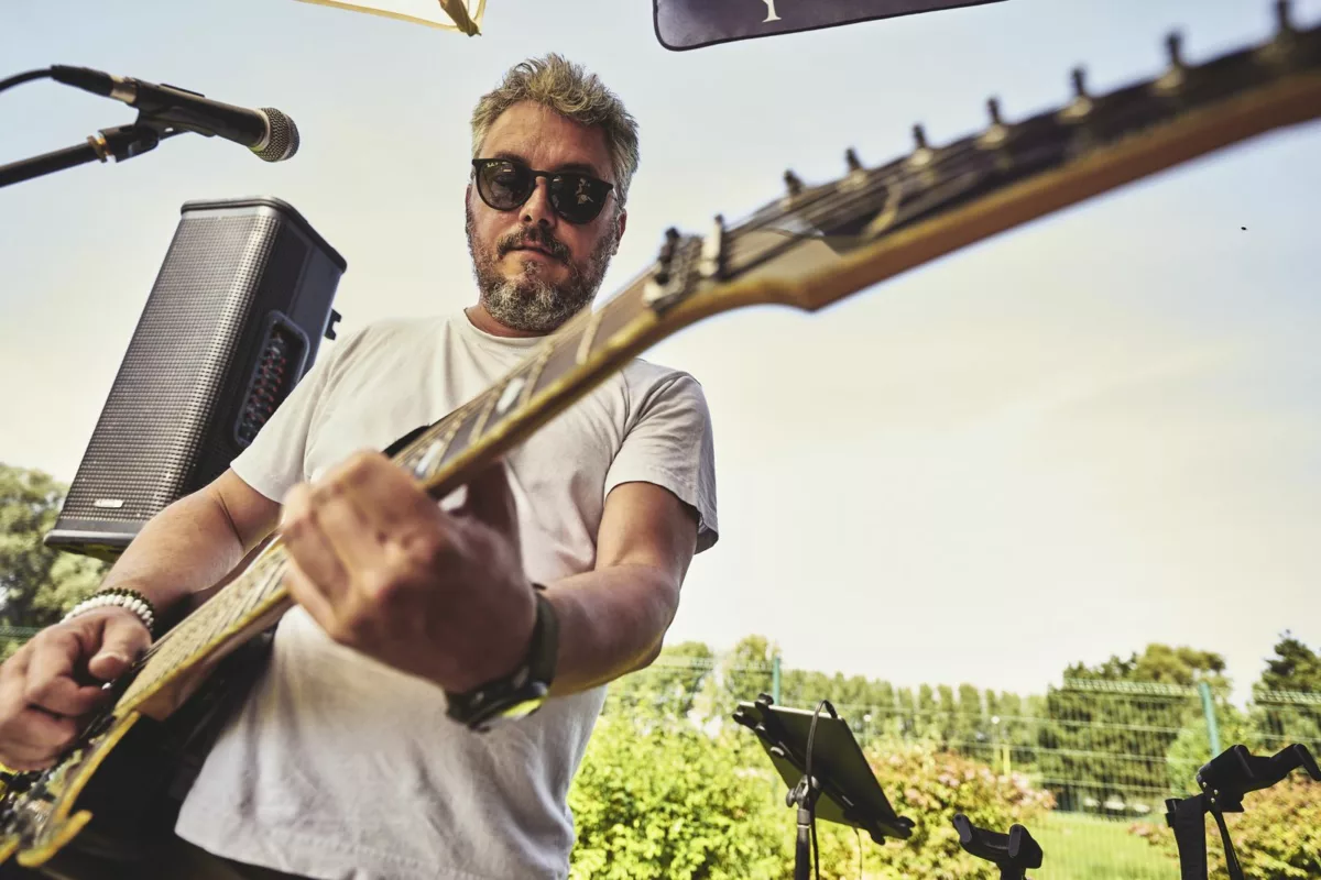 Cover7 en live pour une fête d'entreprise en plein air à Blaringhem